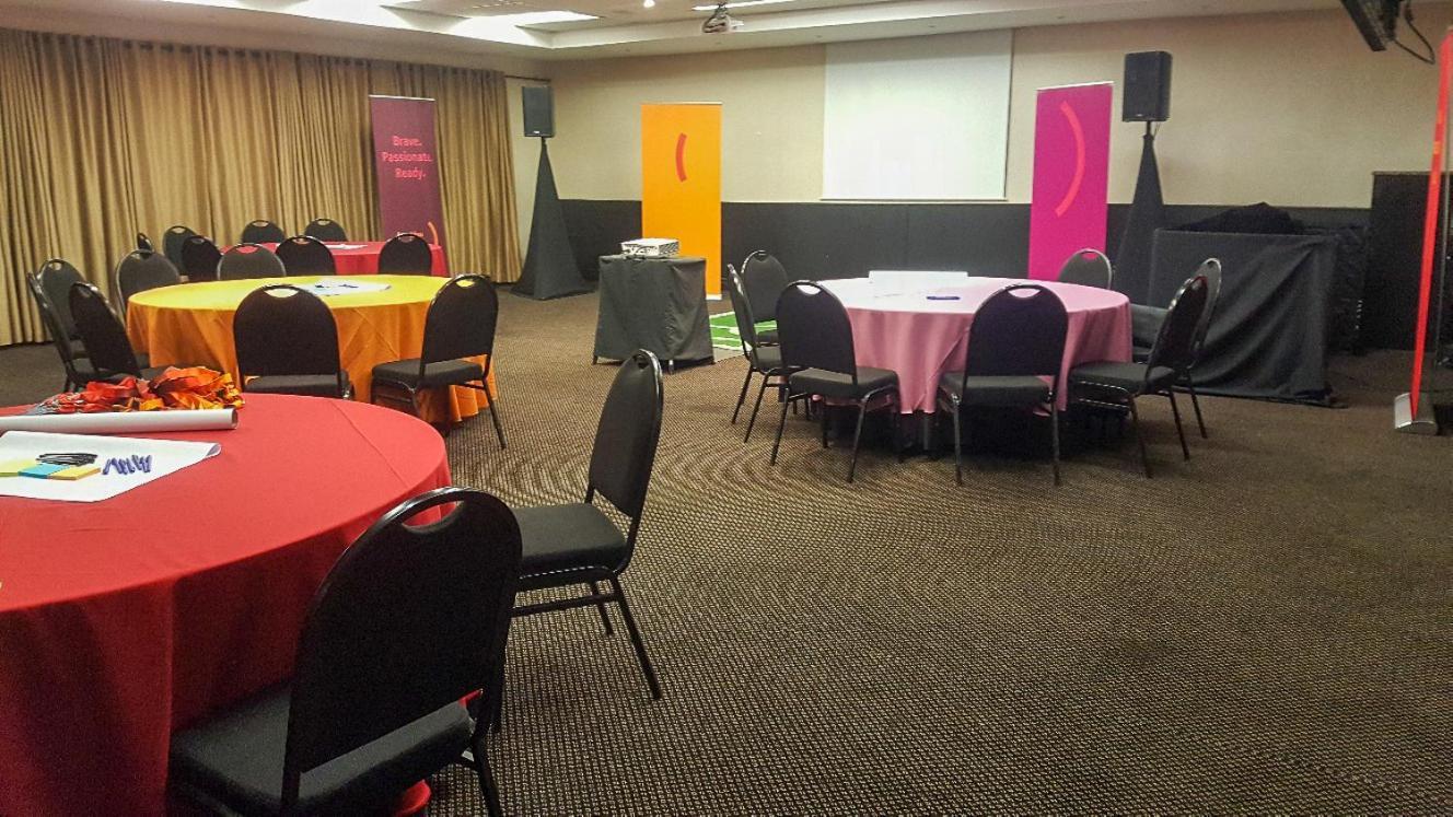 Safari Hotel & Convention Centre Rustenburg Kültér fotó